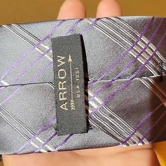 Number 3 Arrow Tie - Picture 2 of 2